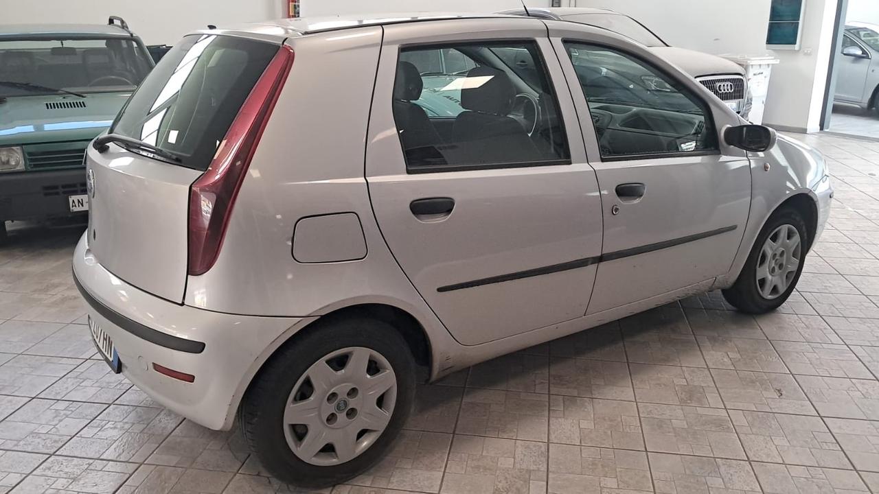 Fiat Punto 1.3 MTJ EURO4 SOLO 130M KM 1PROPRIETARIO