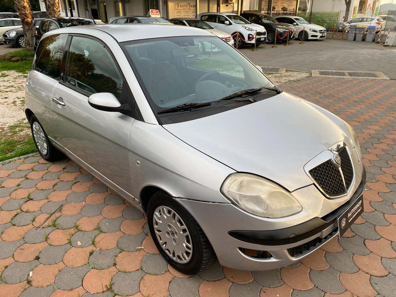 LANCIA - Ypsilon - 1.2 Argento GPL - NEOPATENTATI