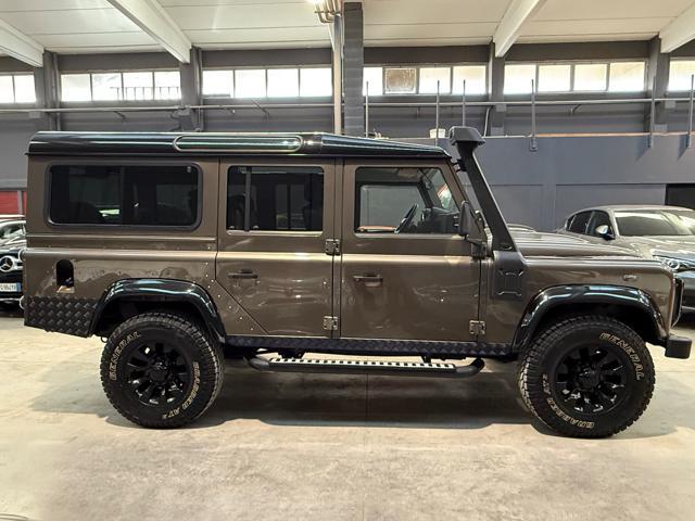 LAND ROVER Defender 110 2.2 TD4 Station Wagon N1