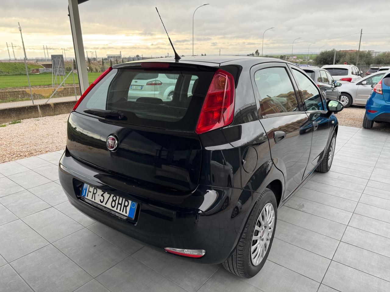 Fiat Punto 1.2 8V 5 porte Street