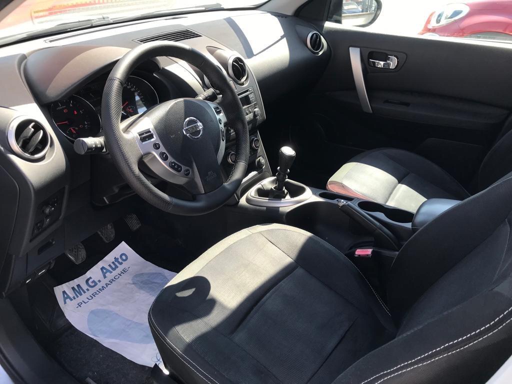 Nissan Qashqai 1.5 dCi DPF Tekna 110 CV 81 KW pari al nuovo