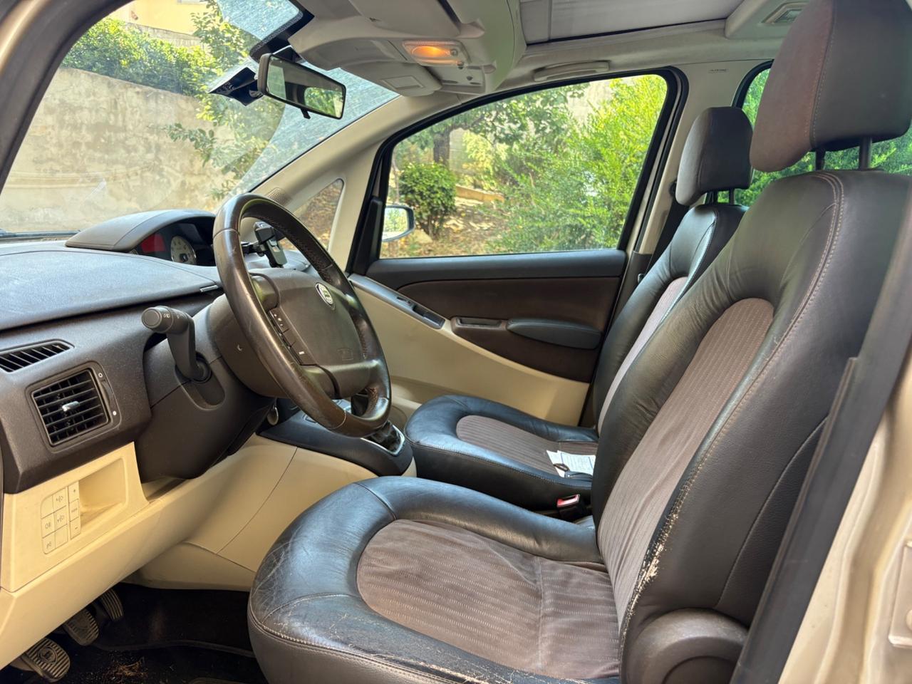 Lancia MUSA 1.9 Multijet Oro