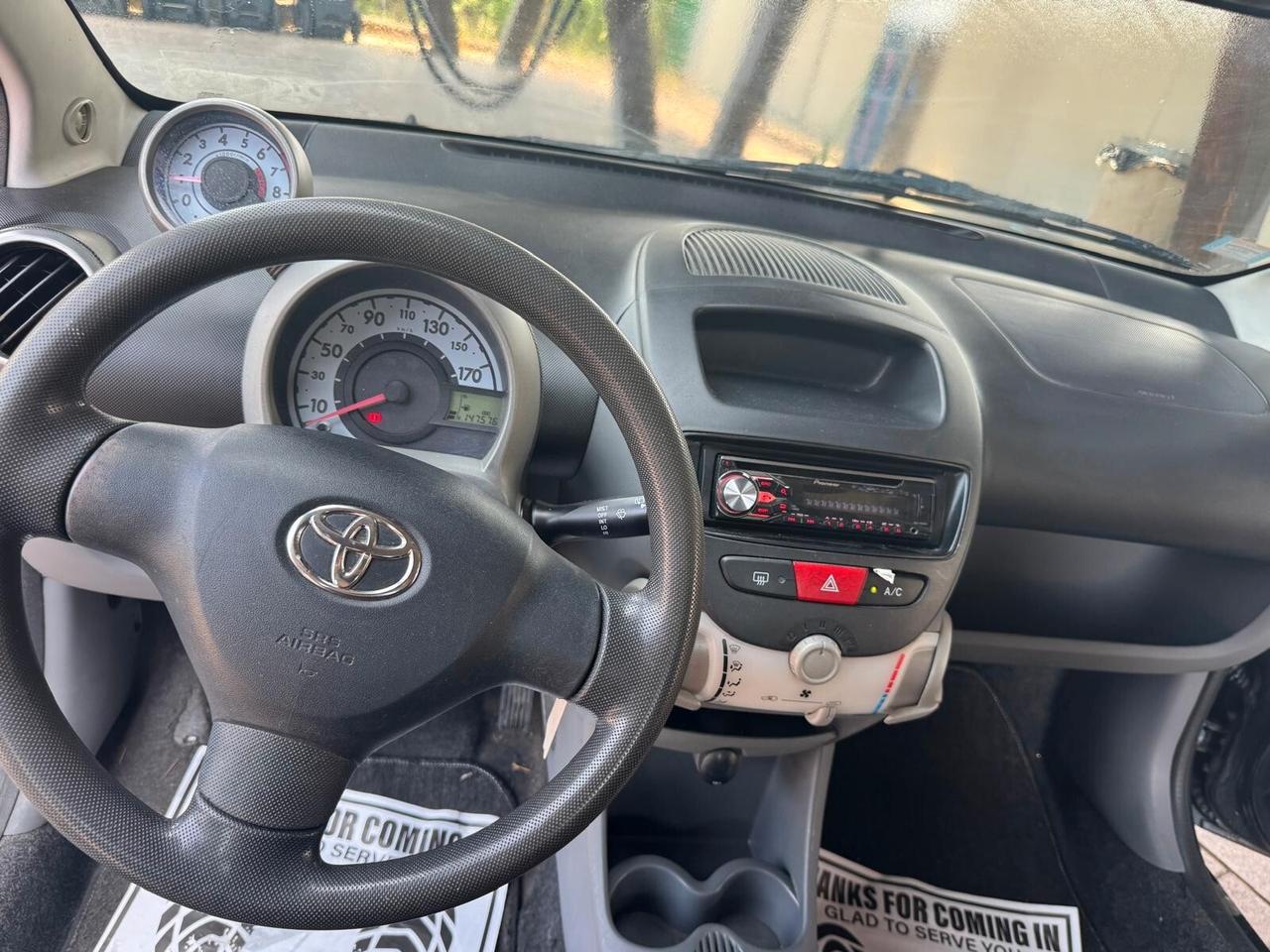 Toyota Aygo 1.0 12V VVT-i 3 porte Sol