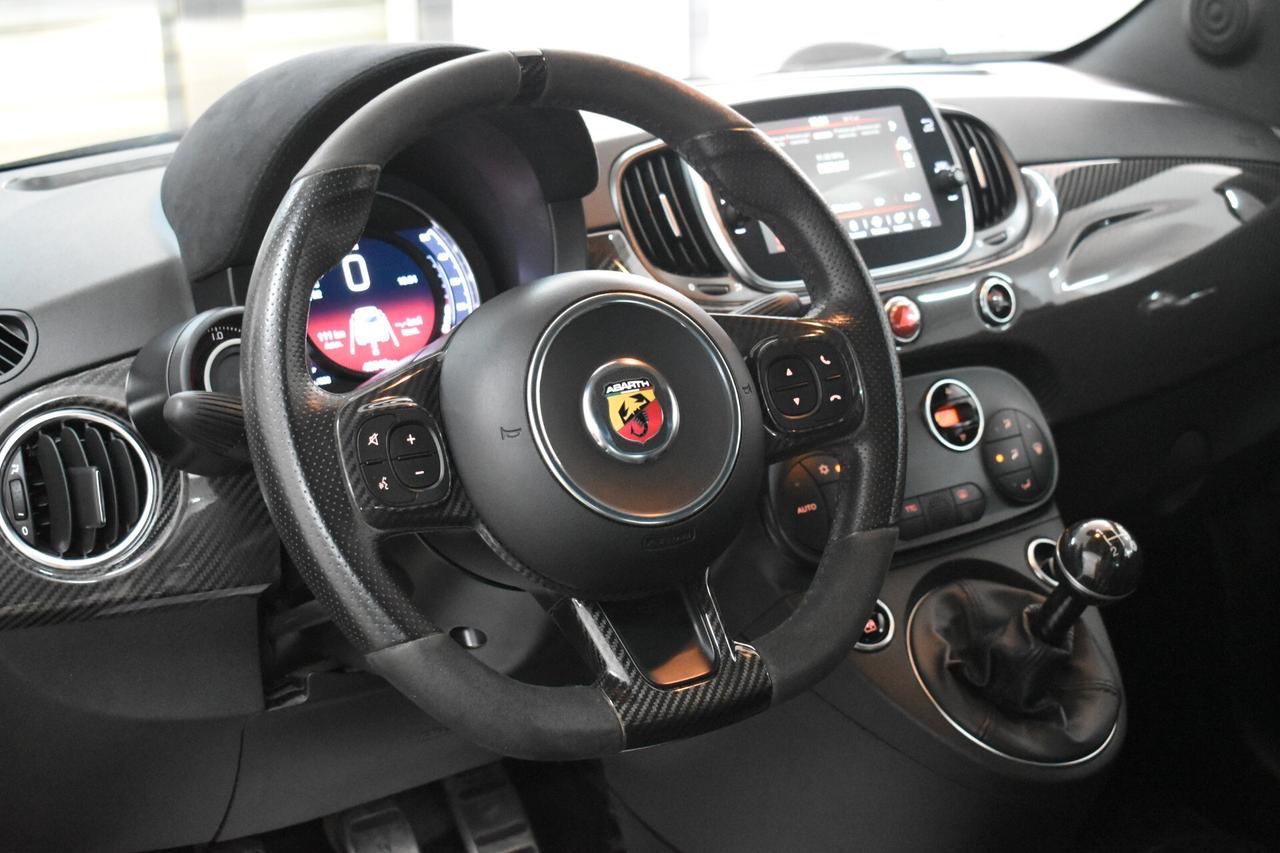 Abarth 595 1.4 Turbo T-Jet 180 CV Esseesse