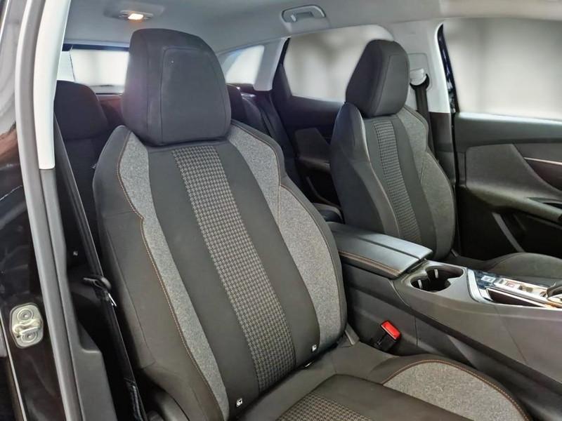 PEUGEOT 3008 BLUEHDI 130 EAT8 SES BUSINESS SUV