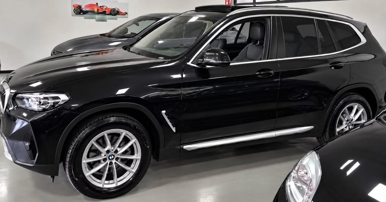 Bmw X3 xDrive20d 48V 4x4 con tetto panoramico