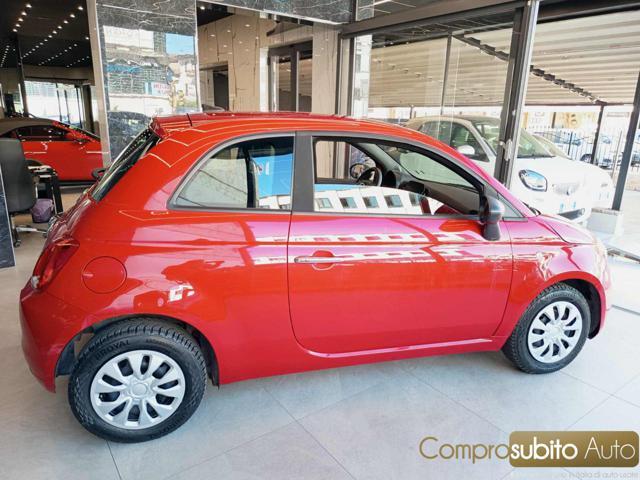 FIAT 500 1.0 Hybrid Red