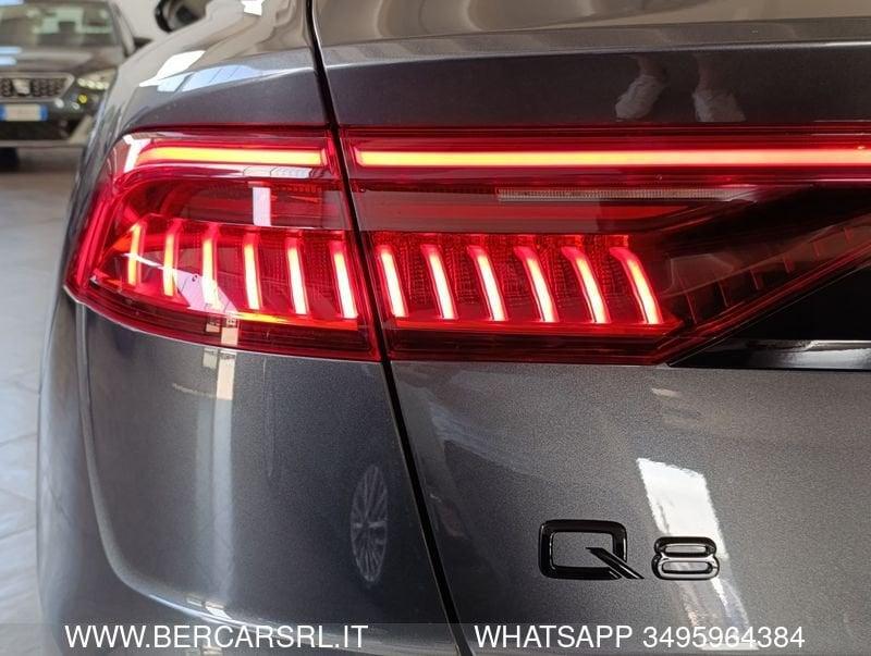 Audi Q8 55 TFSI quattro tiptronic Sport*S-LINE*TETTO*VIRTUAL COCKPIT PLUS*TELECAMERA 360*