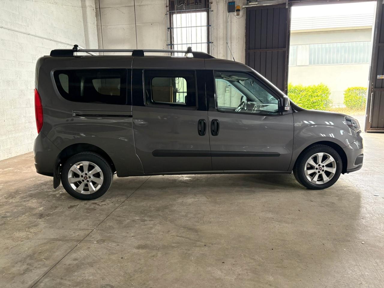 Fiat Doblo Doblò MAXI 1.6 m-jet 120cv AUTOVETTURA!!!