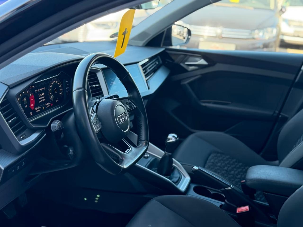 Audi A1 Sportback 30 TFSI advanced Virtual