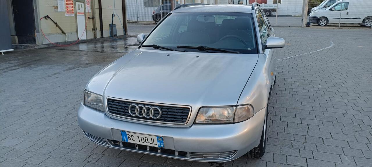 Audi A4 1.9 Tdi - Cat Avant Anno 1999