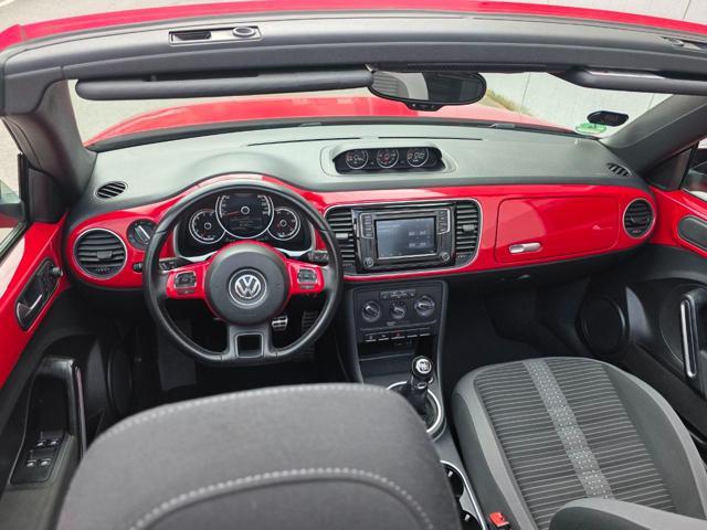 VOLKSWAGEN Maggiolino Cabrio 2.0 TDI Sport 6 marce FARI LED