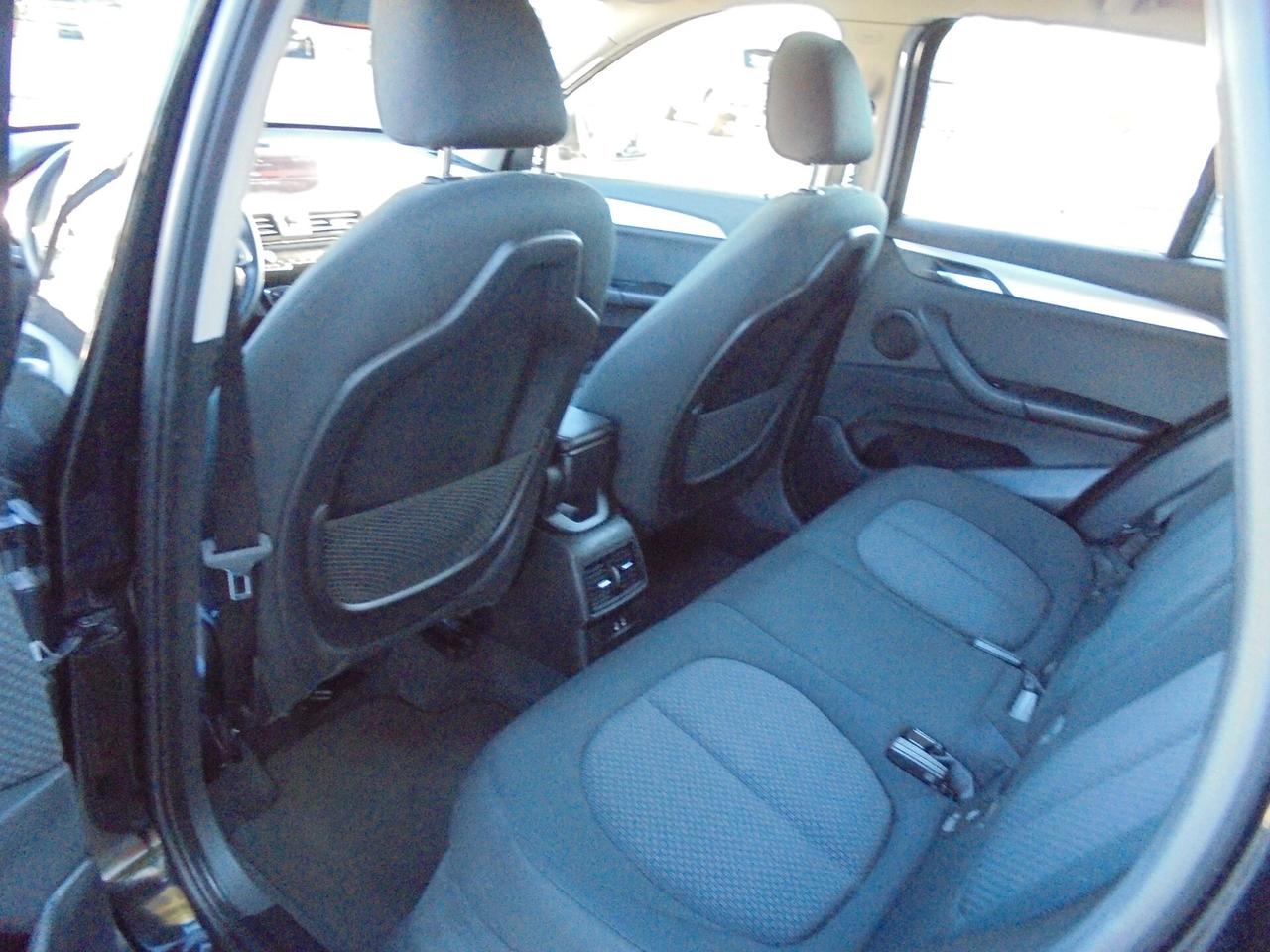 Bmw X1 xDrive25e Business Advantage Hybrid Plugin