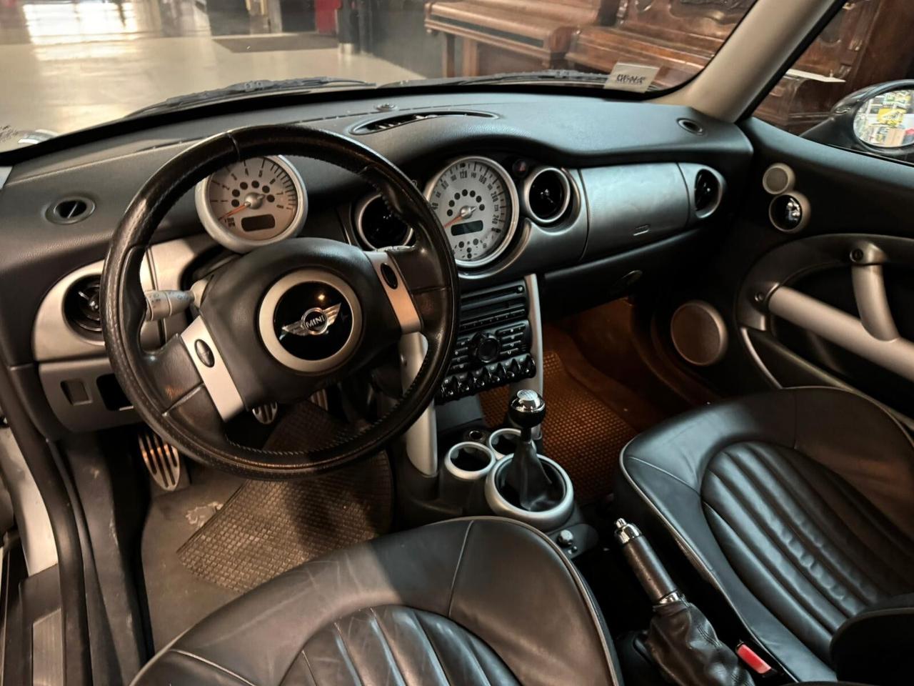 Mini 1.6 16V Cooper S asi