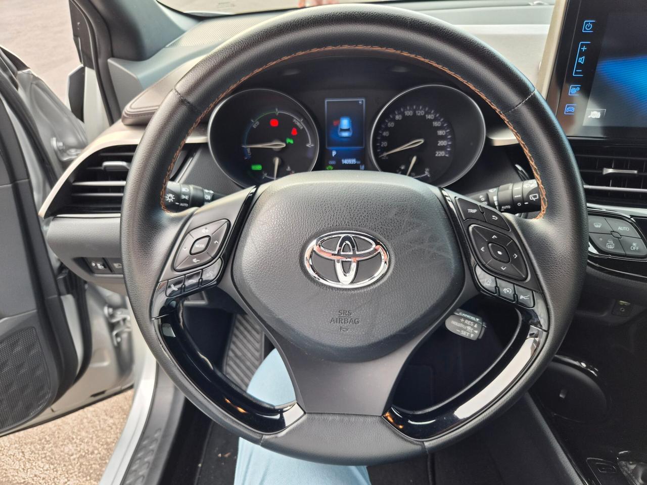 Toyota C-HR 1.8 Hybrid E-CVT Lounge