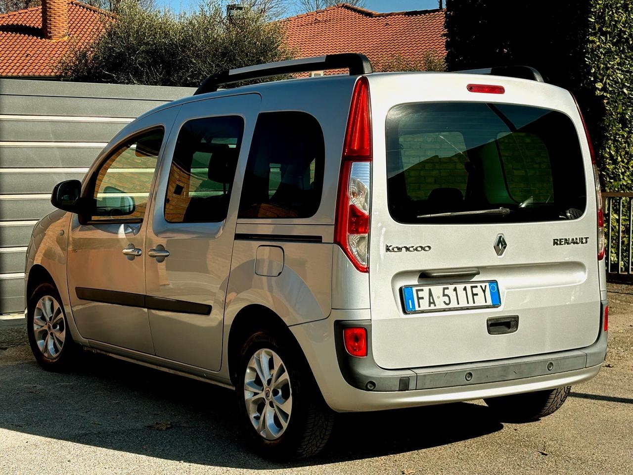 RENAULT KANGOO 1.5D 6m 5POSTI-NAVI-Garanzia-2016