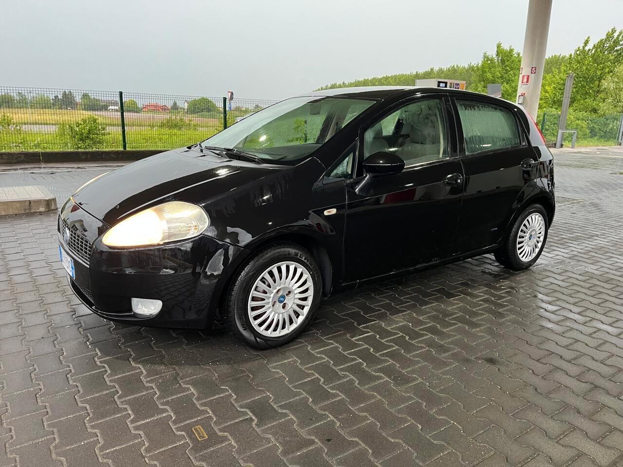 Fiat Grande Punto 1.2 5 porte Dynamic neopatentai