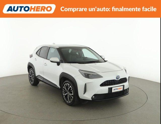 TOYOTA Yaris Cross 1.5 Hybrid 5p. E-CVT AWD-i Lounge