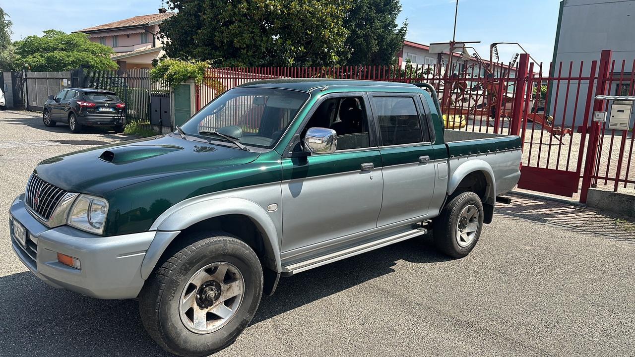 Mitsubishi L200 2.5 TDI 4WD