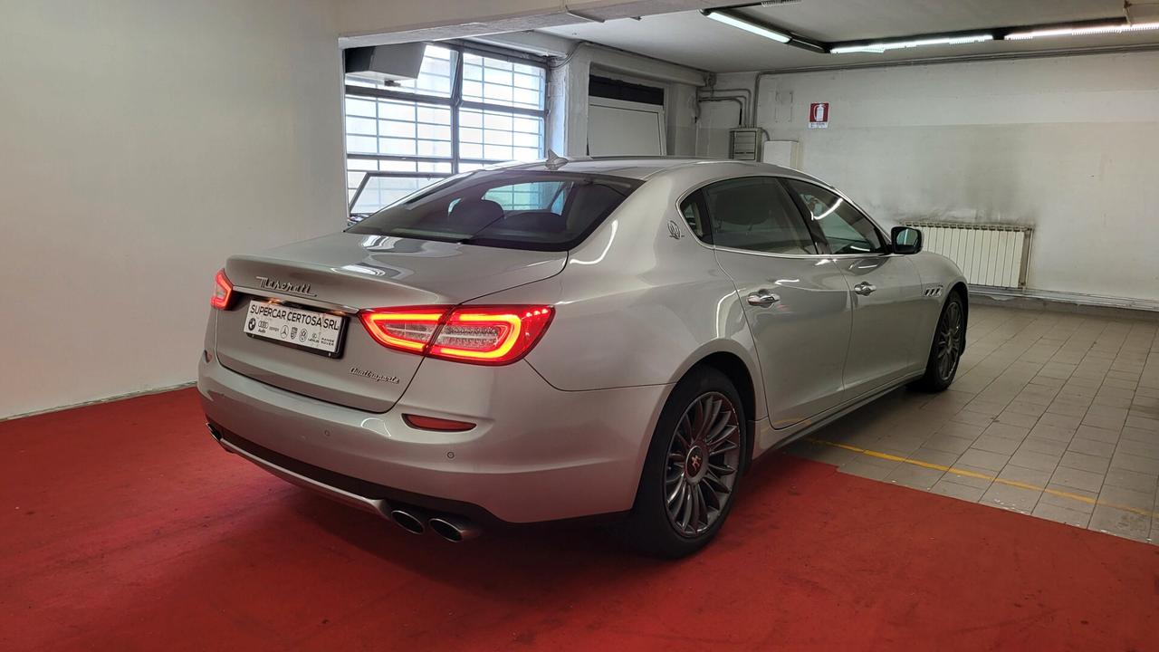 Maserati Quattroporte V6 Diesel 275 CV