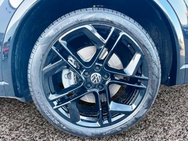 Volkswagen Tiguan 2.0 TDI R-LINE PLUS 4MOTION DSG(193CV) TETTO / 20 P MATRIX