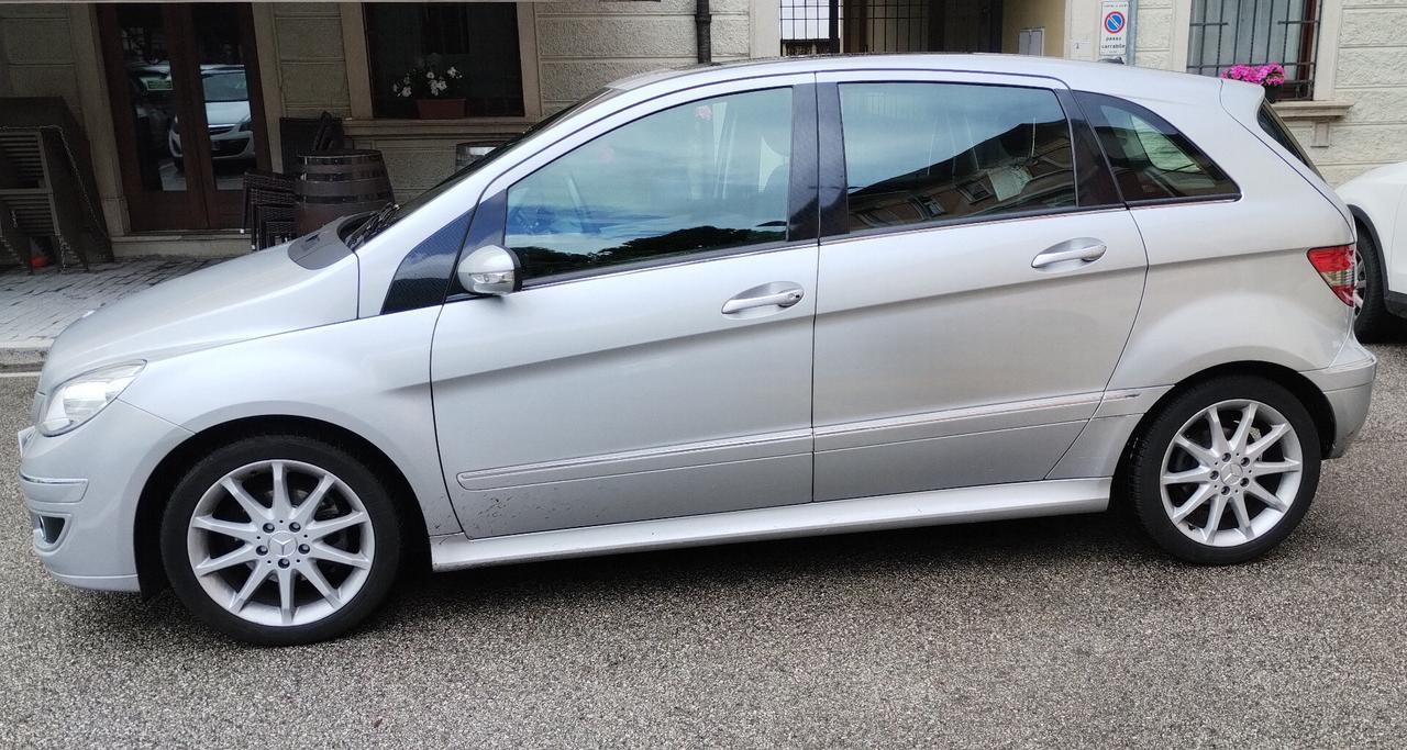 Mercedes-benz B 150 B 150 - NEOPATENTATI