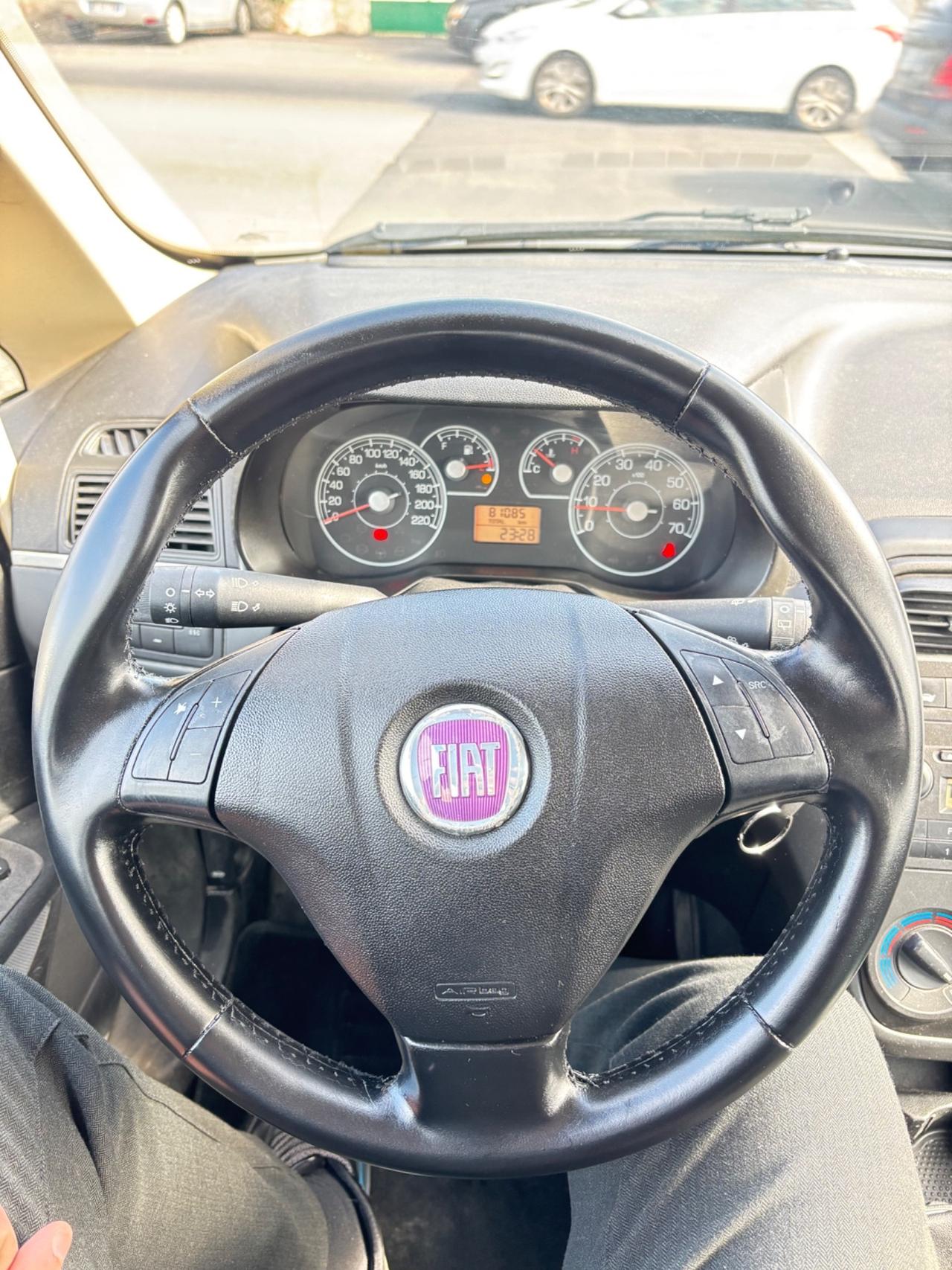 Fiat Grande Punto 1.4 5 porte Dynamic