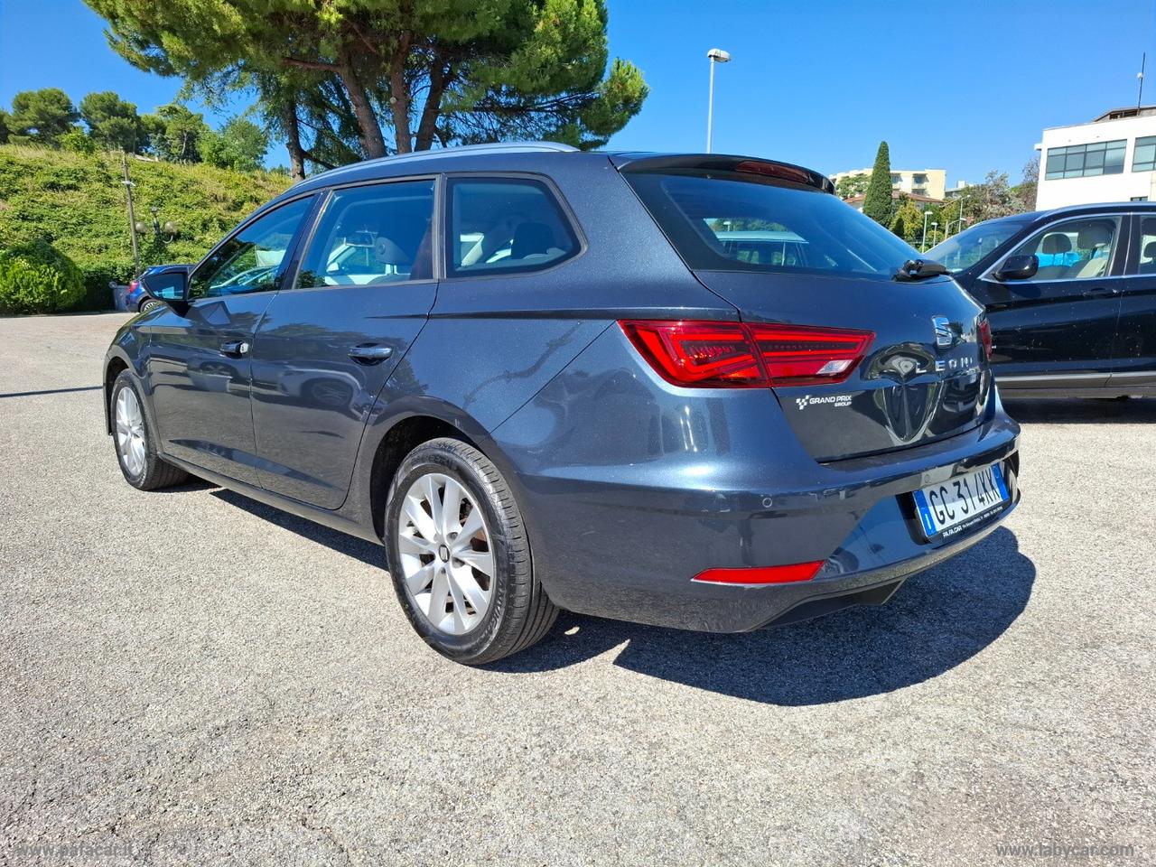 SEAT Leon 1.6 TDI 115 CV ST Business