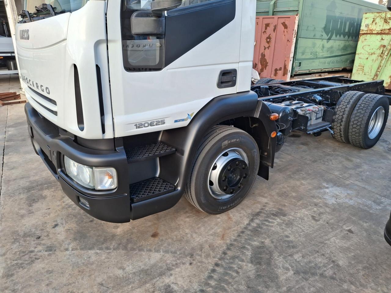 Iveco 120 e 25 passo 3105