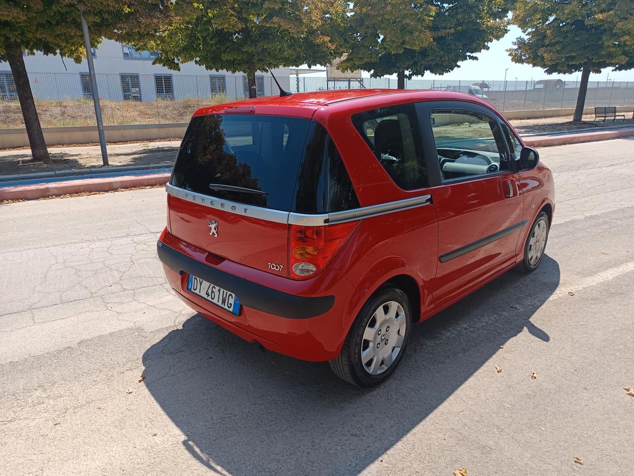 Peugeot 1007 1.4 HDi Sporty