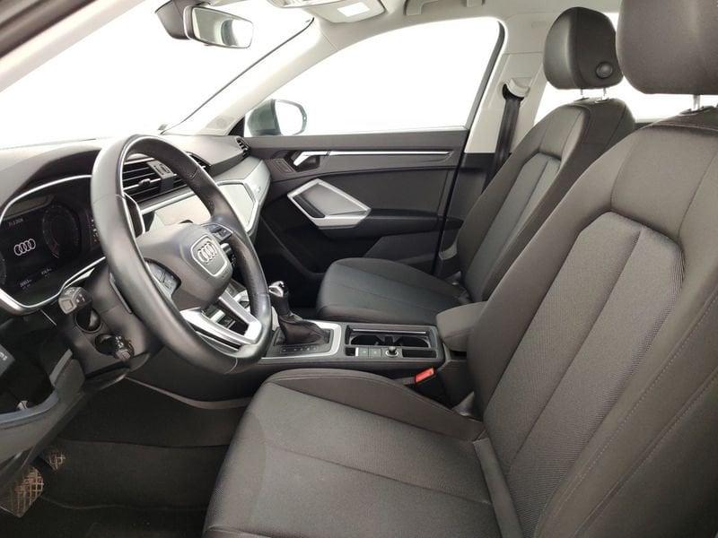 Audi Q3 1.5 35 TFSI Business Advanced