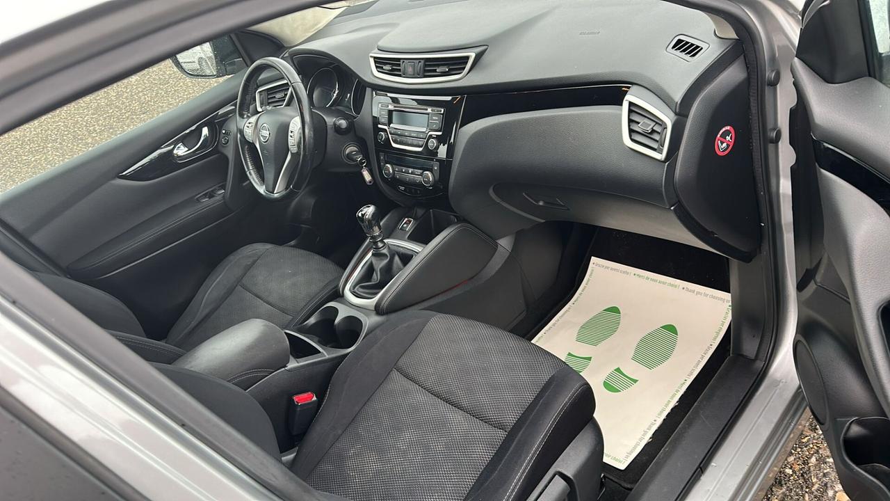 Nissan Qashqai 1.5 dCi Visia