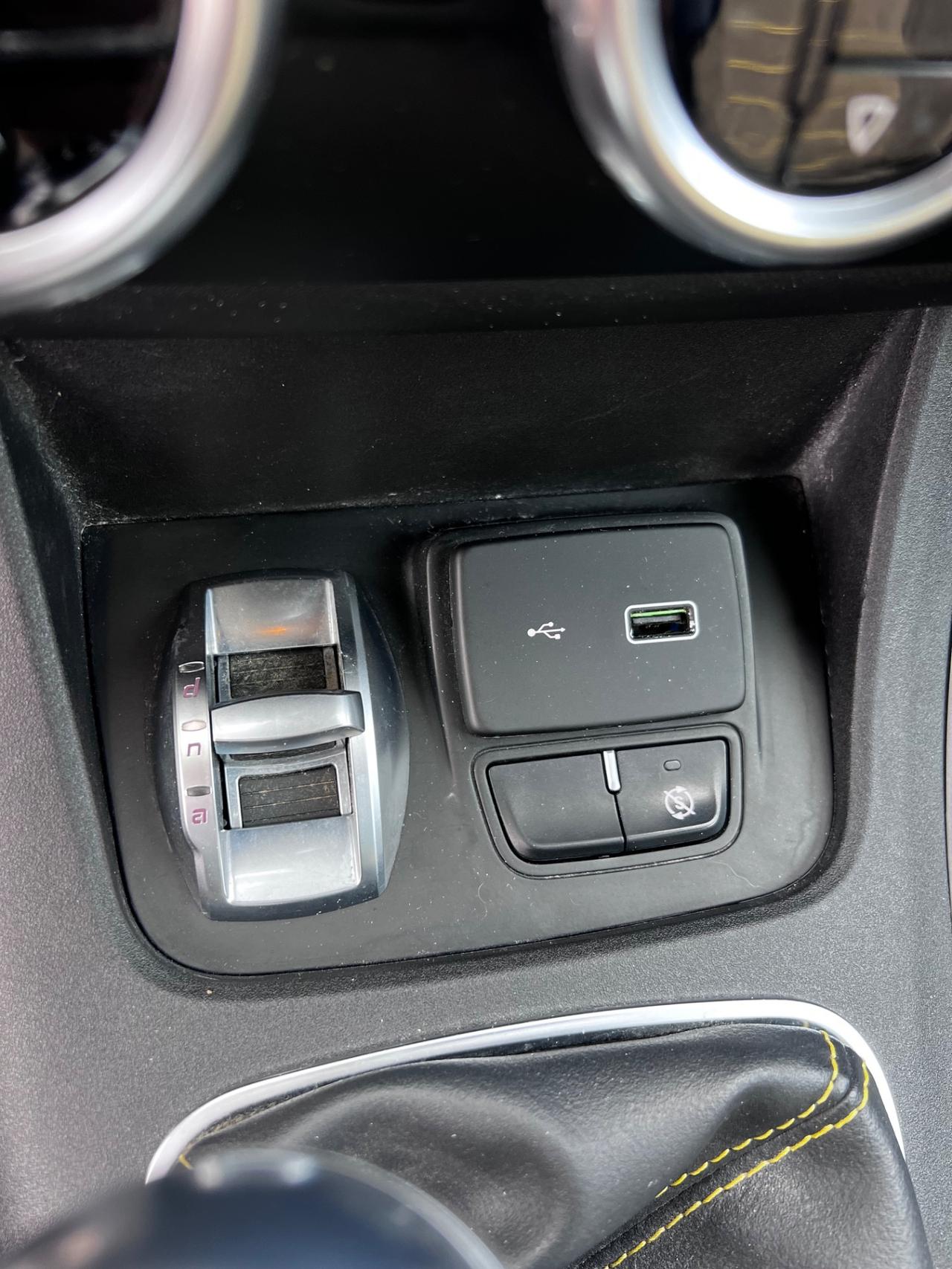 Alfa Romeo Giulietta 1.4 Turbo 120 CV Sport Carbon Edition