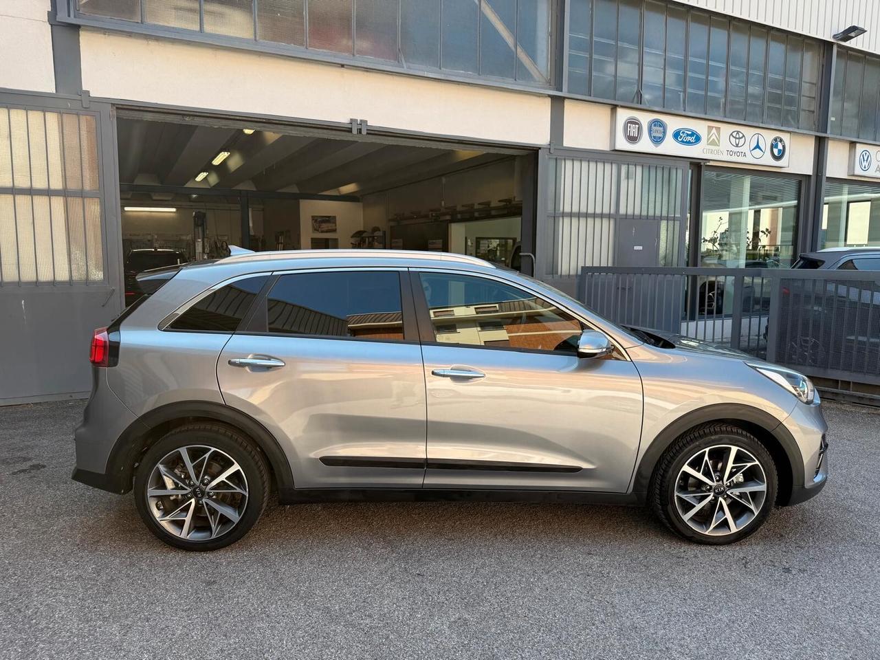 Kia Niro 1.6 GDi DCT HEV STYLE HYBRID AUTOM. *KM 18.000!*