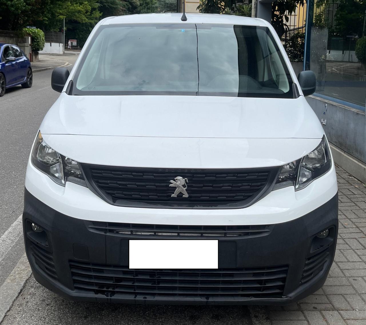 PEUGEOT PARTNER 1.5 HDI - AUTOCARRO 3 POSTI - PORTATA 878 KG. - 2020