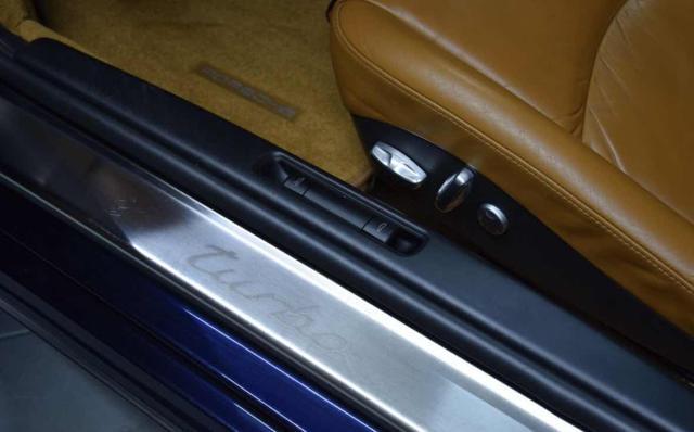 PORSCHE 911 Turbo Coupé