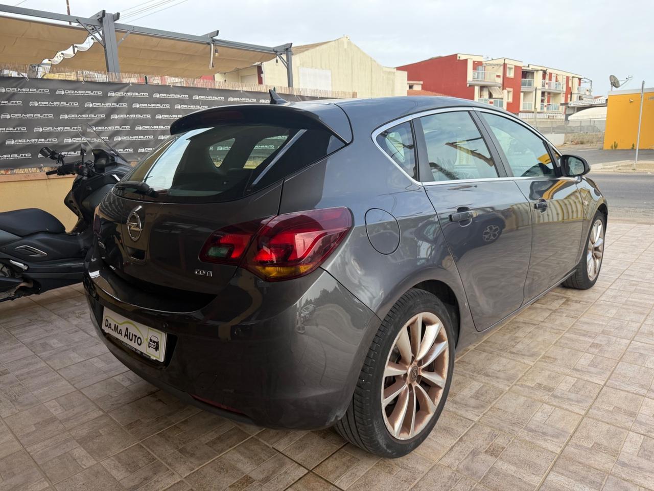 Opel Astra 1.7 CDTI 125CV 5 porte Cosmo