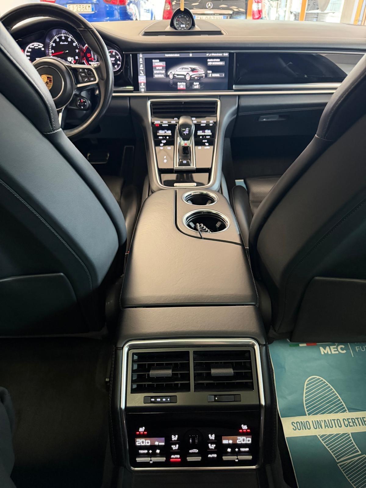 Porsche Panamera 4.0 Turbo Sport Turismo