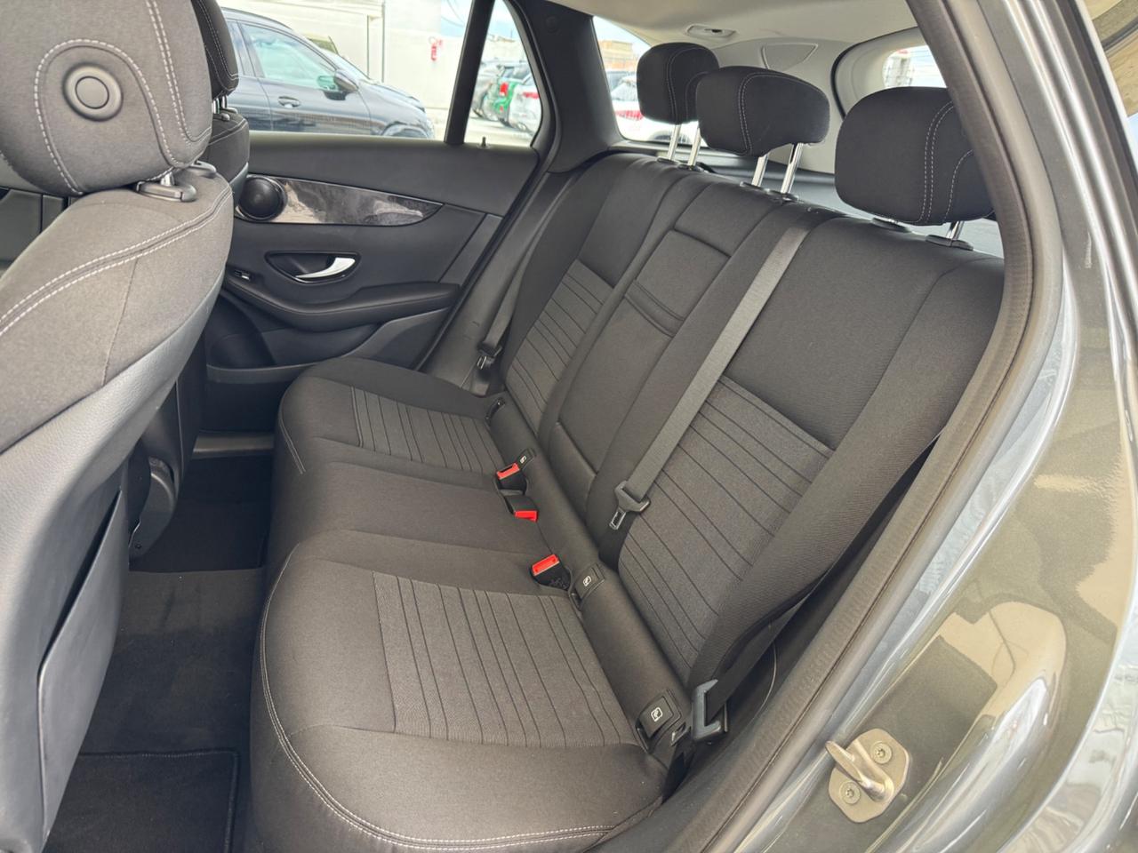 MERCEDES-BENZ GLC 300 d 4MATIC SPORT - MY20