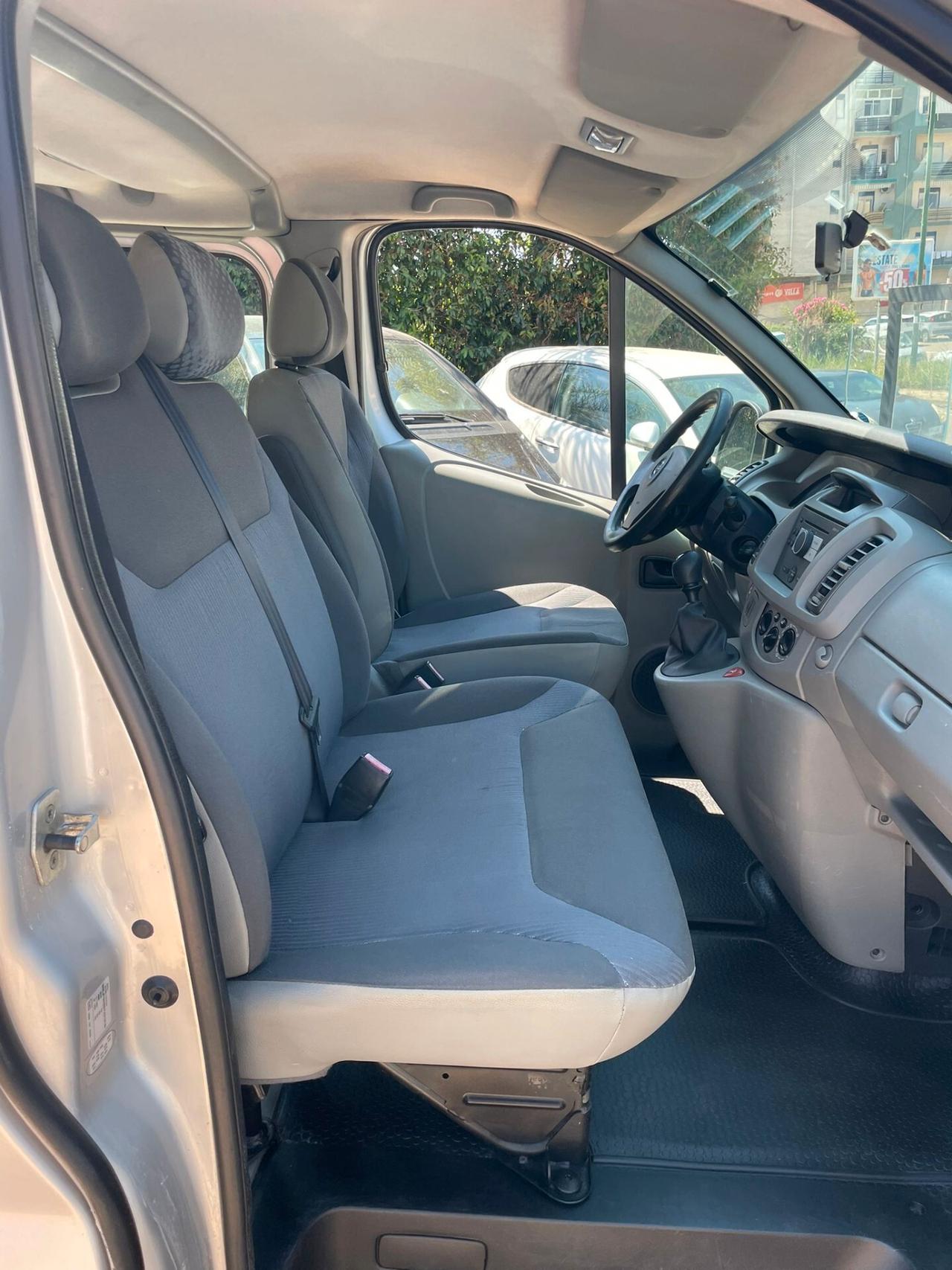 Opel Vivaro 9 posti"Finanziabile Senza Busta Paga"