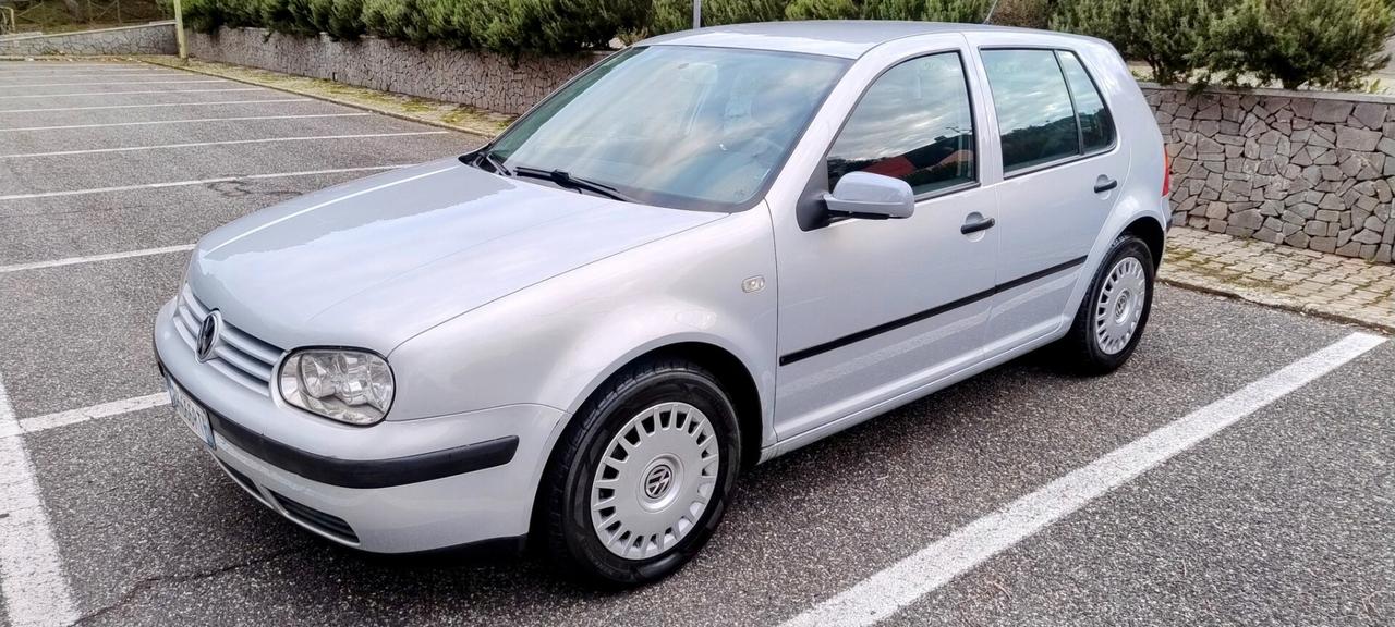 Volkswagen Golf 1.6 16V cat 5 porte Comfortline