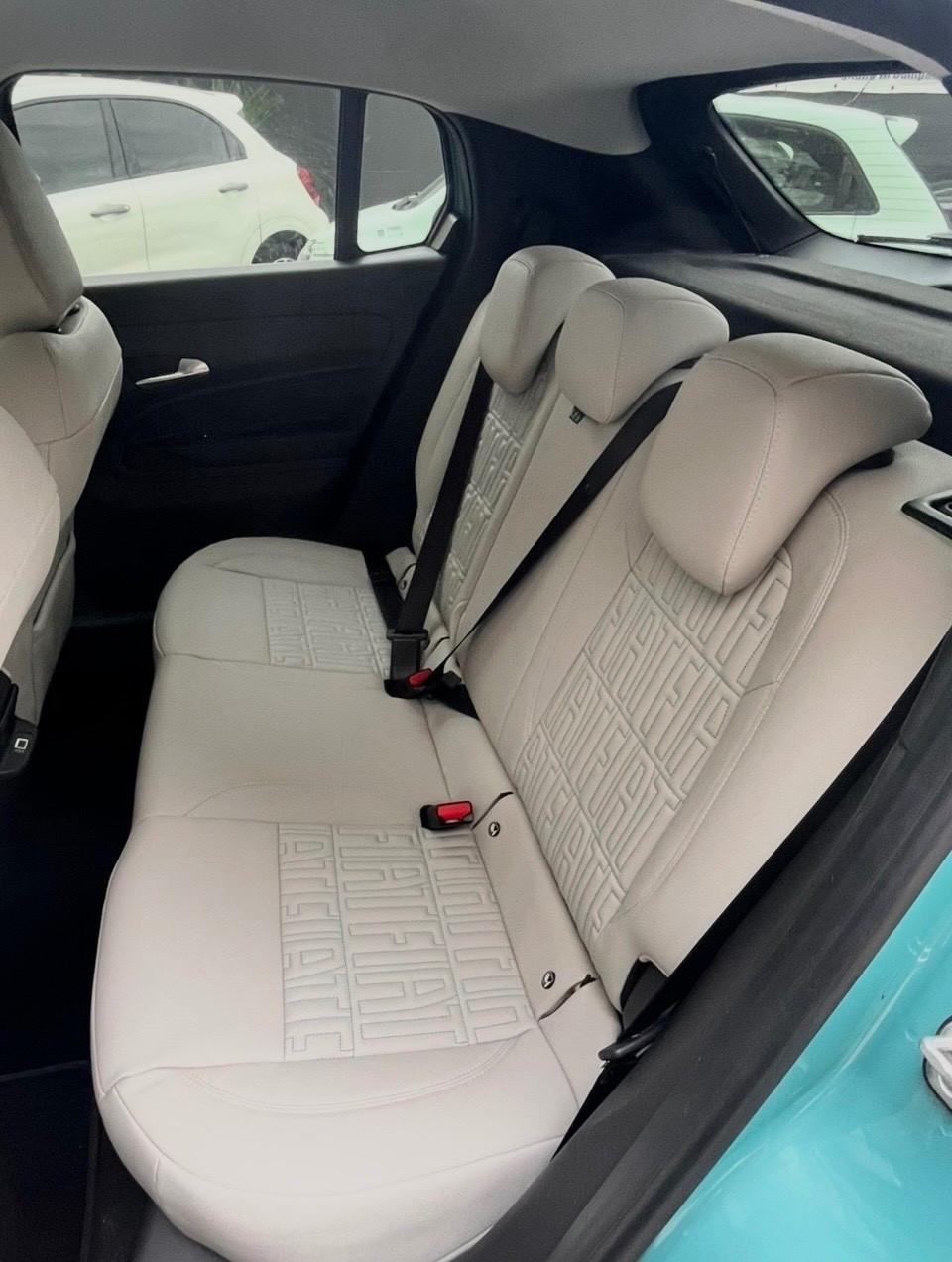 Fiat 600 Hybrid 110 CV DCT MHEV La Prima