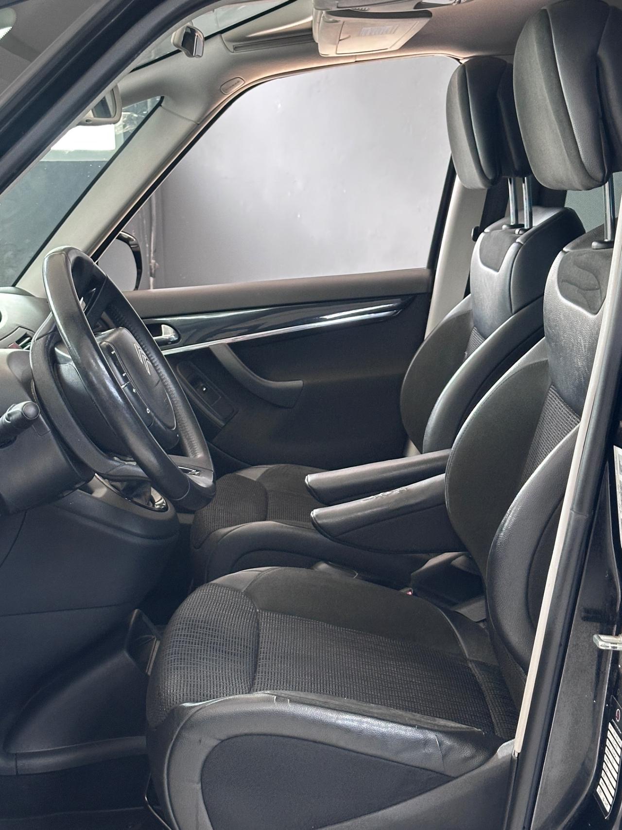 Citroen C4 Picasso 1.6 e-HDi 115 Exclusive