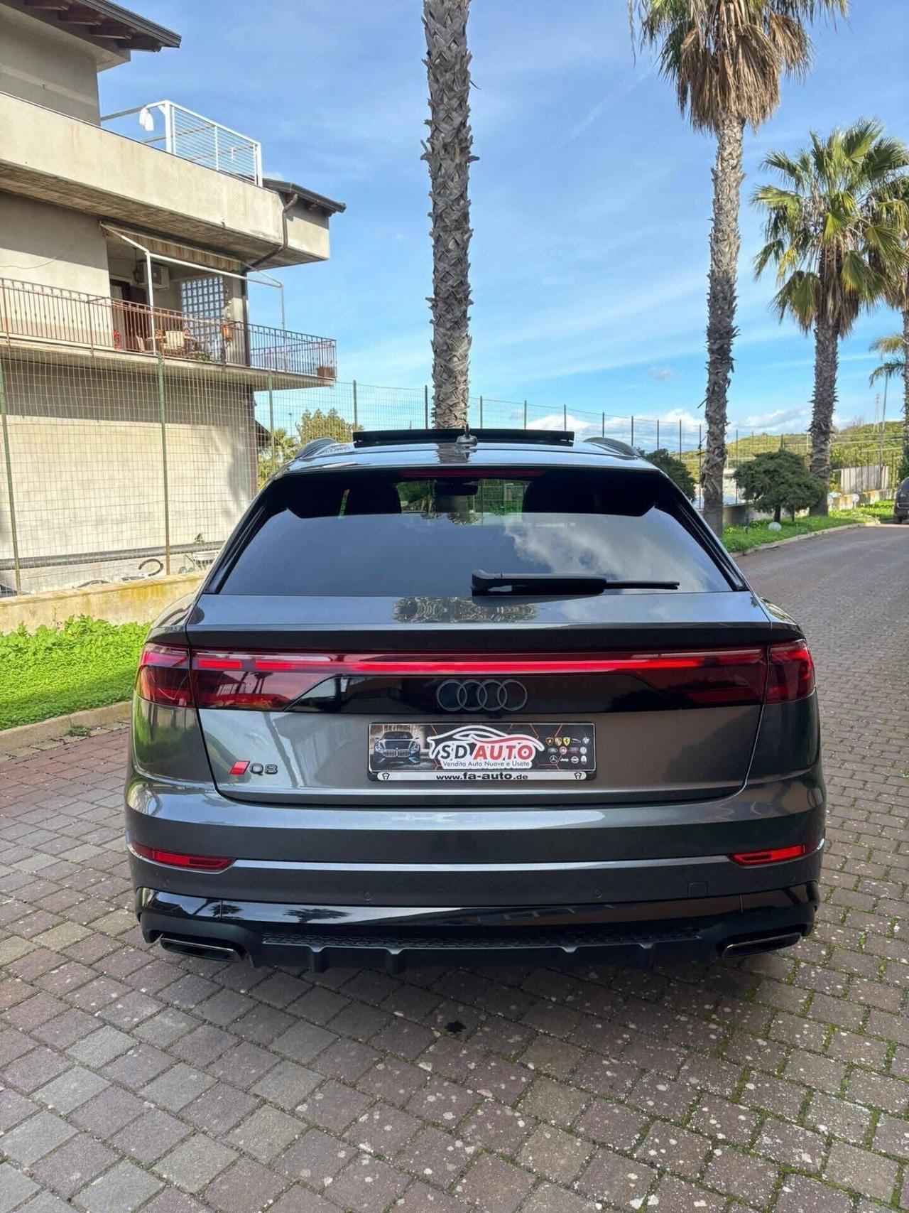Audi Q8 SUV TDI quattro 170 kW tiptronic S line edition !!\\