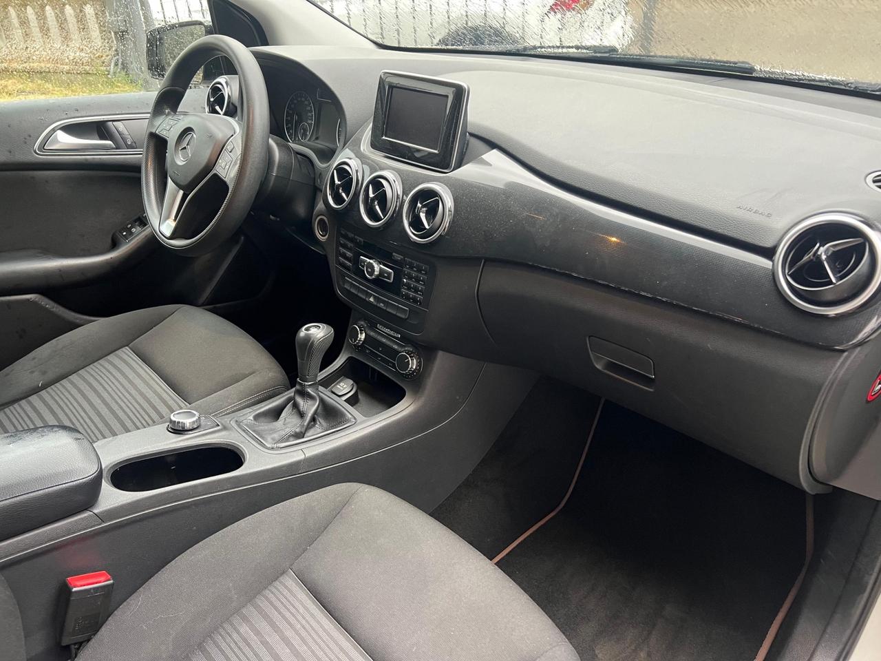 Mercedes-benz B 180 CDI BlueEFFICIENCY EXECUTIVE