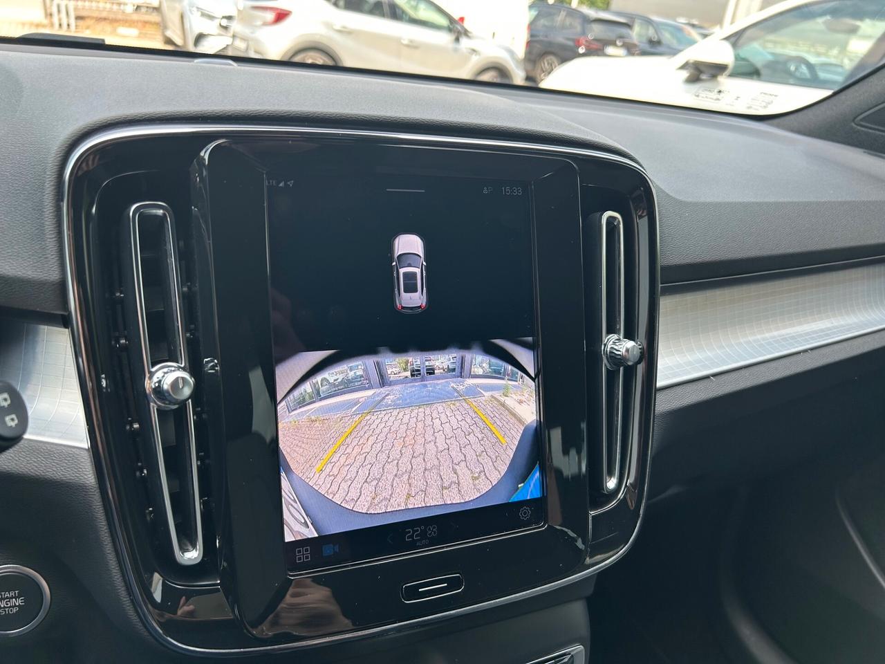 Volvo XC40 2.0 b3 Core auto