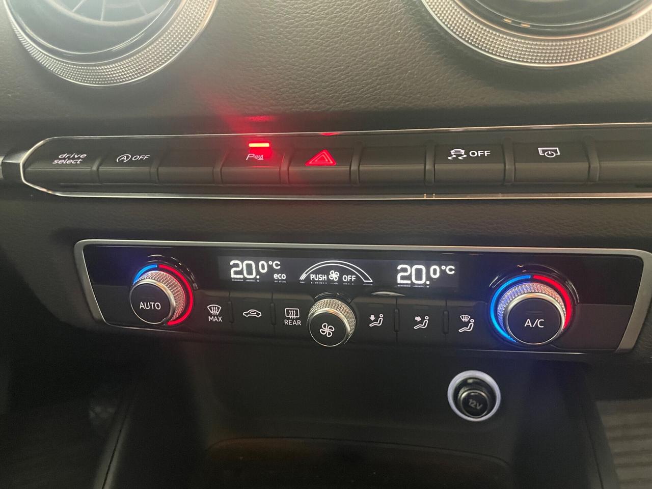 AUDI A3 SPB 1.6 TDI 116 CV S TRONIC SPORT