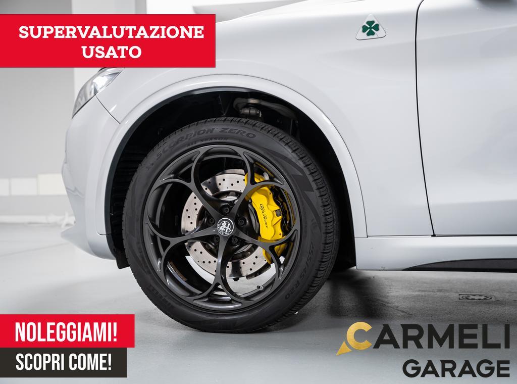 Alfa Romeo Stelvio 2.9 Bi-Turbo V6 510 CV AT8 Quadrifoglio