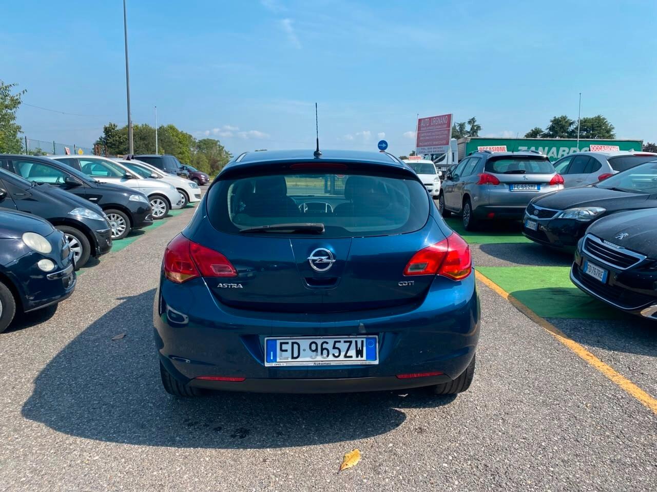 Opel Astra 1.7 CDTI 110CV Station Wagon Cosmo