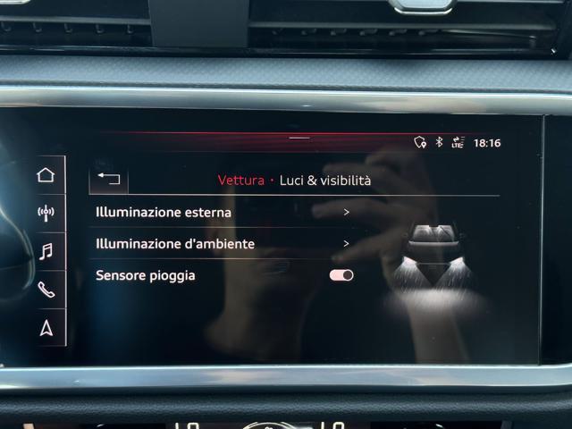 AUDI Q3 35 TDI S tronic Business